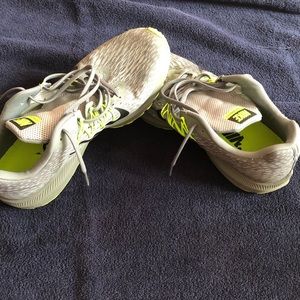 Nike Winflo 5 size 11